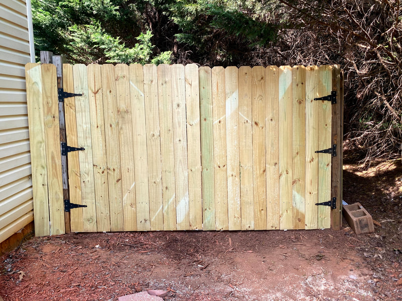 New wood fence job photo